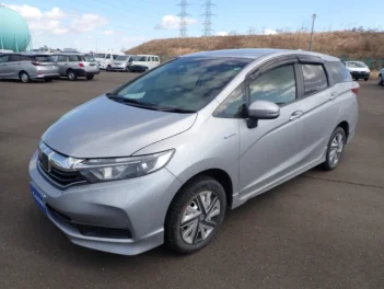 HONDA FIT SHUTTLE HYBRID