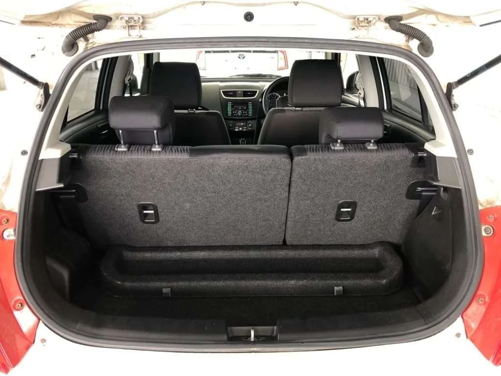 SUZUKI SWIFT 2011 1200CC in jamaica | Stock 19446