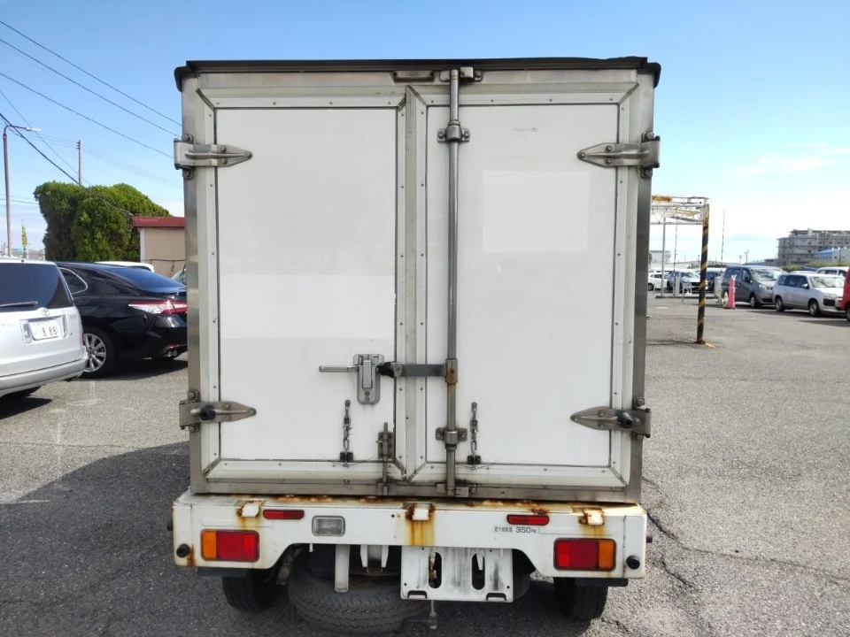 https://njmfiles.s3.us-east-005.backblazeb2.com/njm_invoice/25712/1762421368_105251024112021.webp