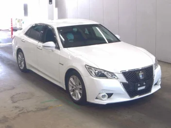 TOYOTA CROWN HYBRID