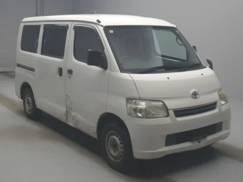 TOYOTA LITEACE VAN