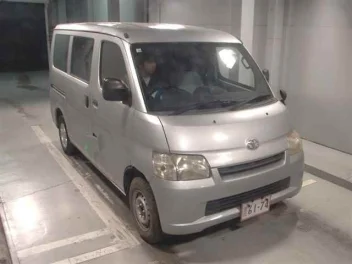 TOYOTA TOWNACE VAN