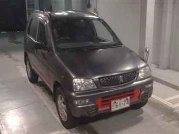 DAIHATSU TERIOS KID