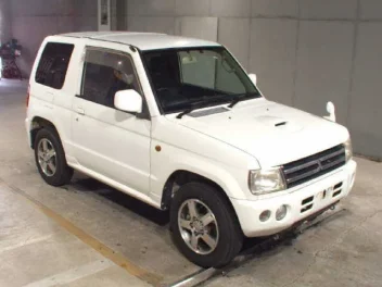 MITSUBISHI PAJERO MINI