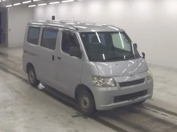 TOYOTA LITEACE VAN