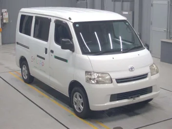 TOYOTA LITEACE VAN