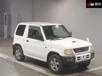 MITSUBISHI PAJERO MINI