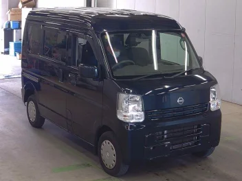 NISSAN CLIPPER VAN
