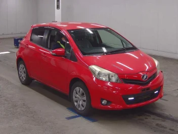 TOYOTA VITZ