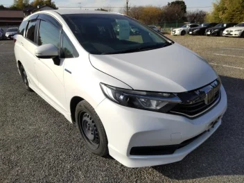 HONDA FIT SHUTTLE HYBRID
