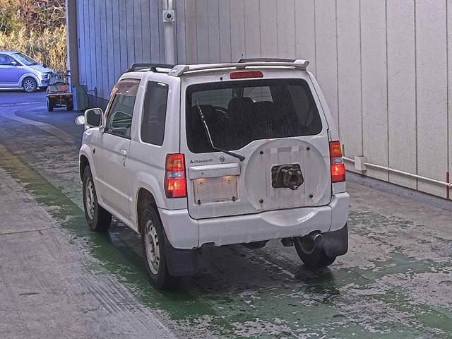 https://njmfiles.s3.us-east-005.backblazeb2.com/njm_invoice/30550/2026-01-30-697c5e32a59ba.jpg