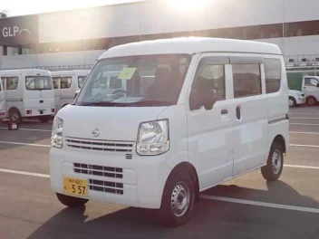 NISSAN CLIPPER VAN