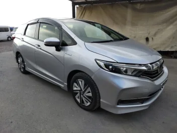 HONDA FIT SHUTTLE HYBRID