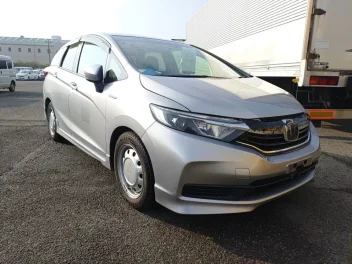 HONDA FIT SHUTTLE HYBRID