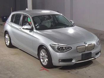 BMW 1 SERIES