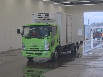 ISUZU FORWARD