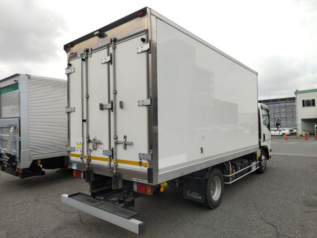 https://njmfiles.s3.us-east-005.backblazeb2.com/njm_invoice/34850/69ddfc84636e8.jpg