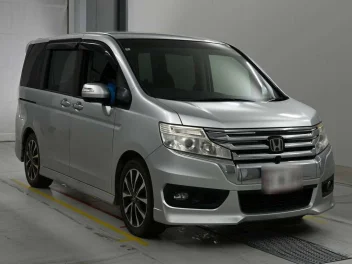 HONDA STEPWGN SPADA