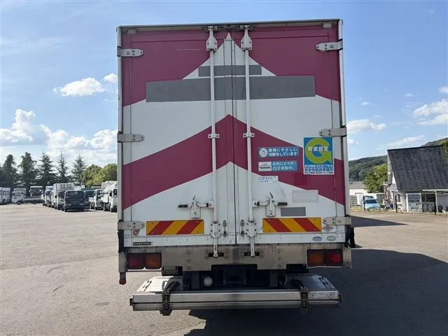 https://njmfiles.s3.us-east-005.backblazeb2.com/njm_invoice/39231/1787433179_1787304109_image_004.webp